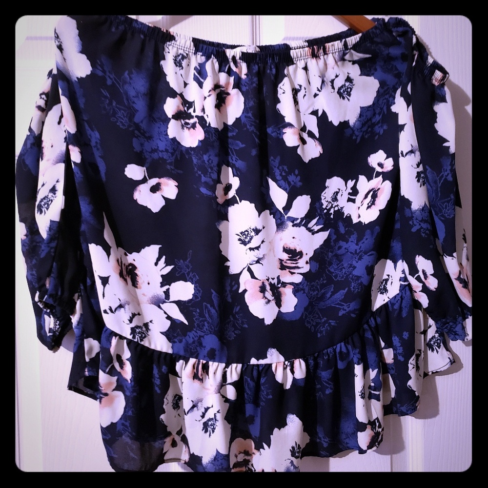 Moa Moa Blouse